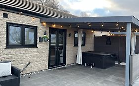 Terfyn Hall Holiday Apartment 2